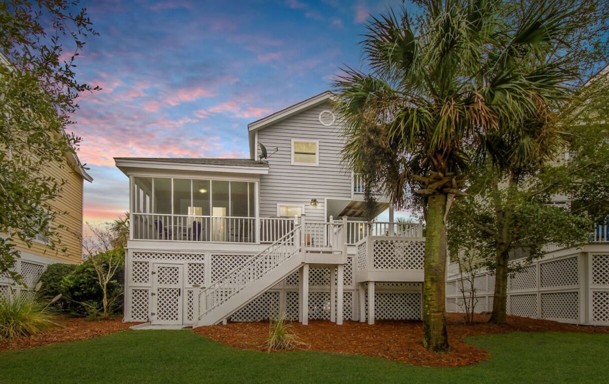 Awesome Wild Dunes Home -Just Steps to the Beach - Free WiFi photo