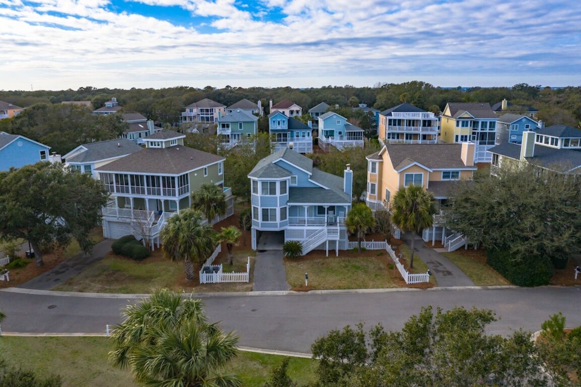 Awesome Wild Dunes Home -Just Steps to the Beach - Free WiFi photo