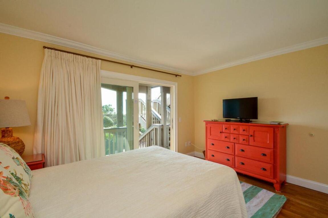 1105 Duneside Villa photo