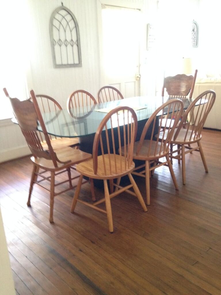 OCEANFRONT 4BR Charming Beachhouse Sleeps 8, Cable, WIFi, 6 block walk to Pier photo
