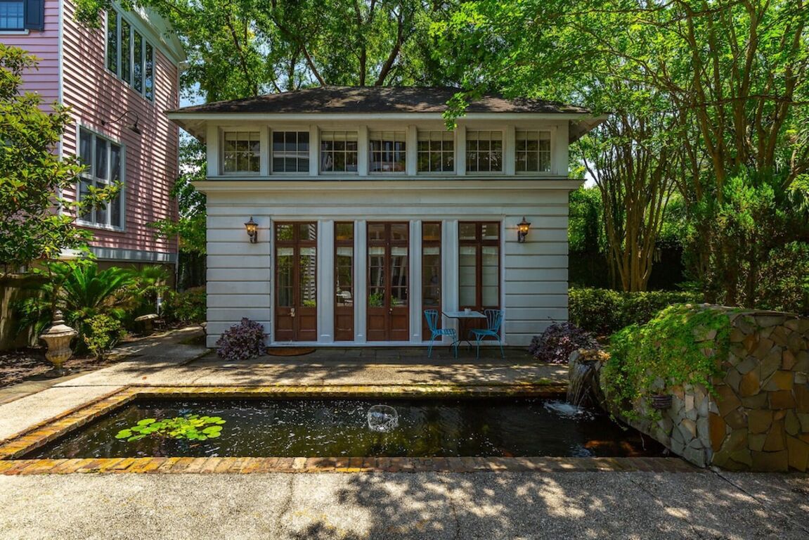 Serene Cottage with Beautiful Garden and Heated Pool photo