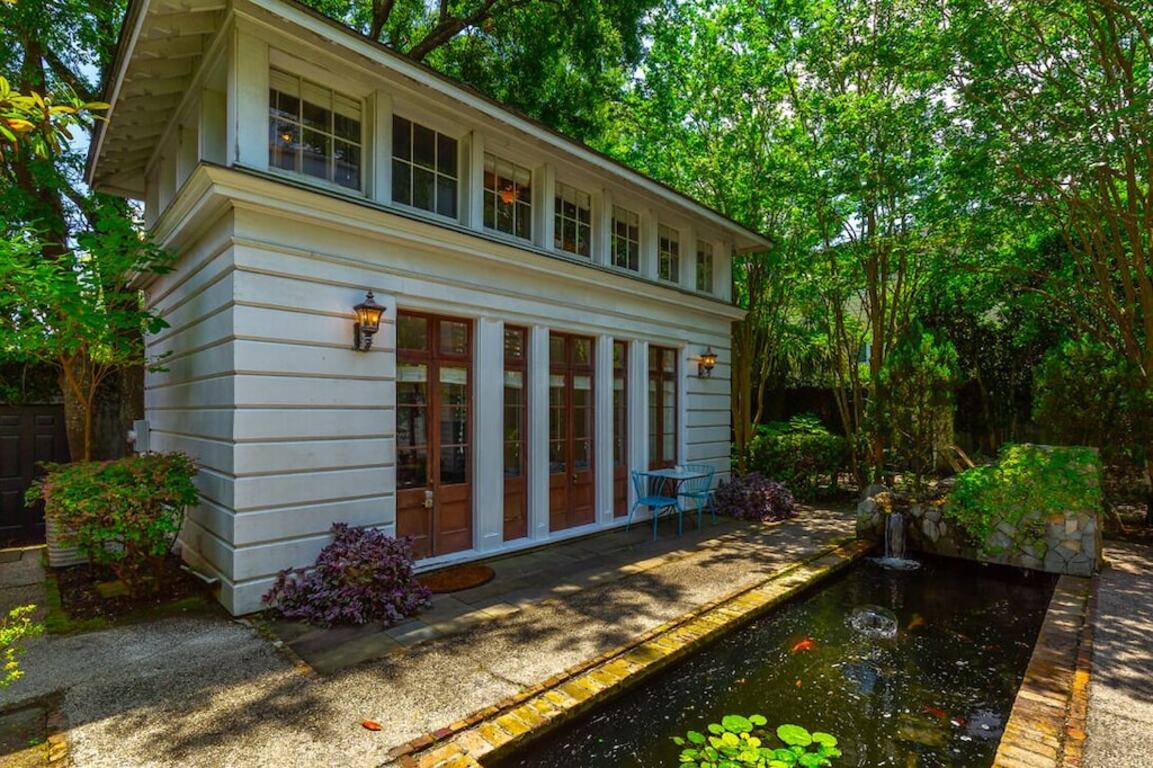 Serene Cottage with Beautiful Garden and Heated Pool photo