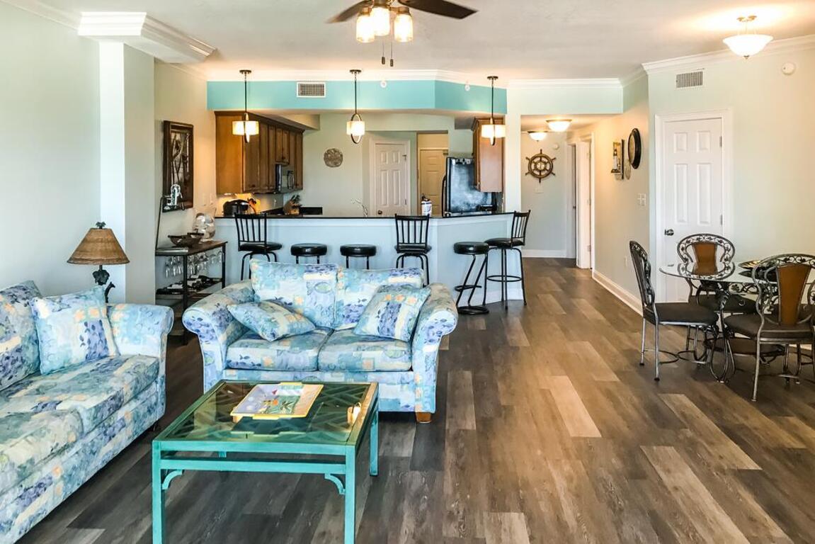 Paradise Shores 305 photo