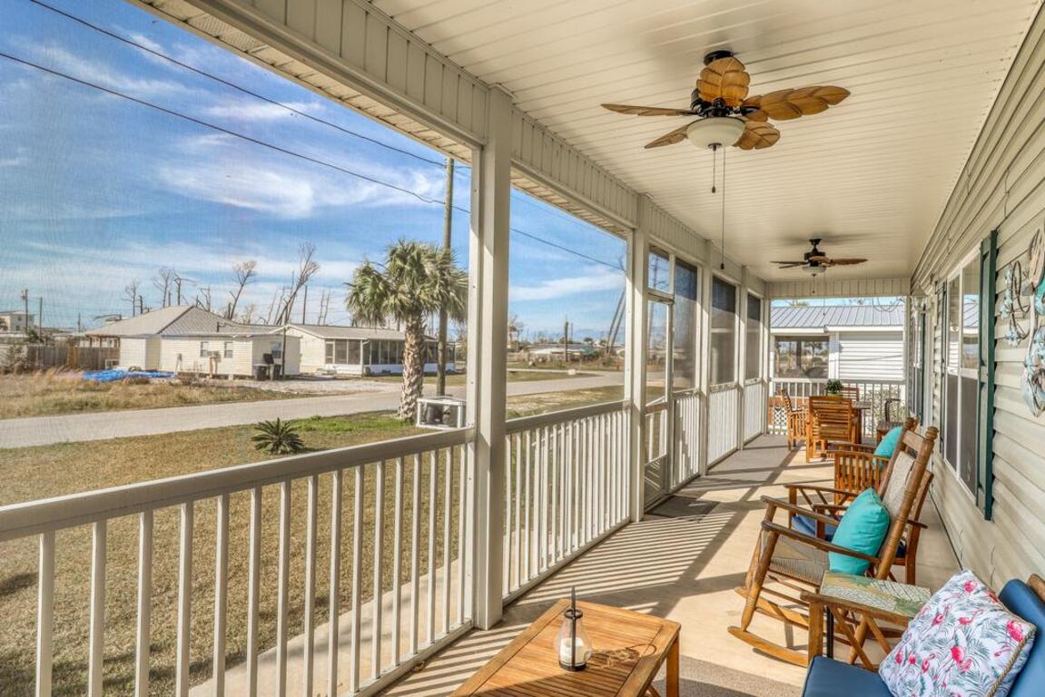 Mermaid Manor photo