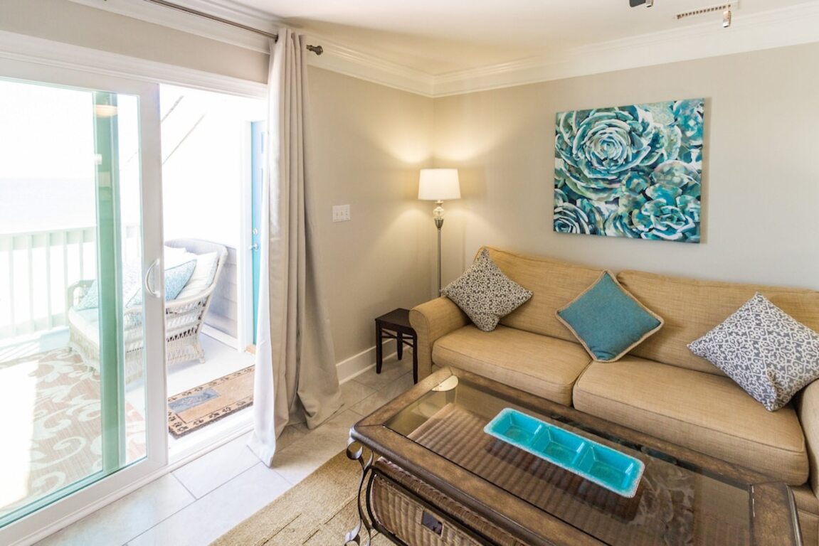 LUX, PRIVATE OCEANFRONT! 5 STAR! LG BALCONY! 5 STAR! BOOKING FOR SPRING/SUMMER! photo