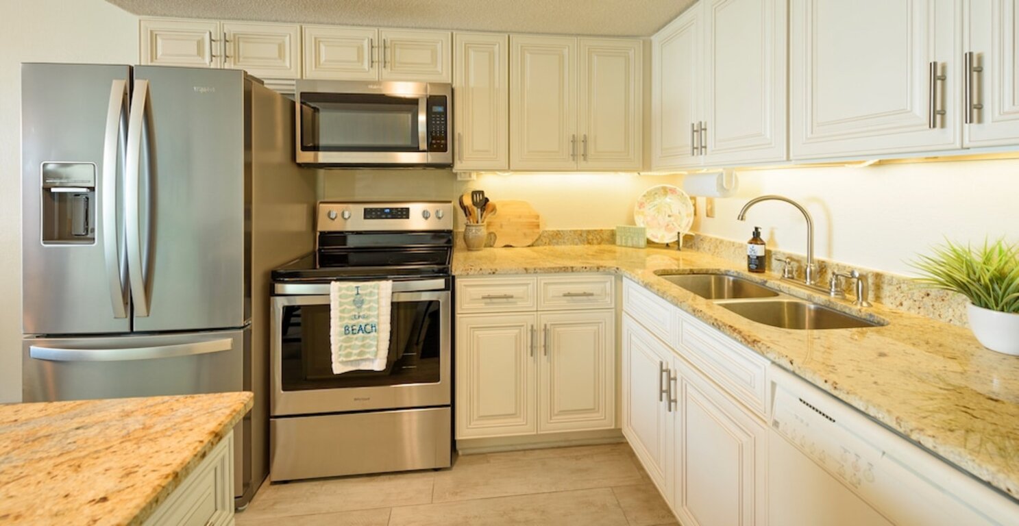 Water's Edge Resort Suite 1509 1BR/2BA Oceanfront Condo, Penthouse Floor photo