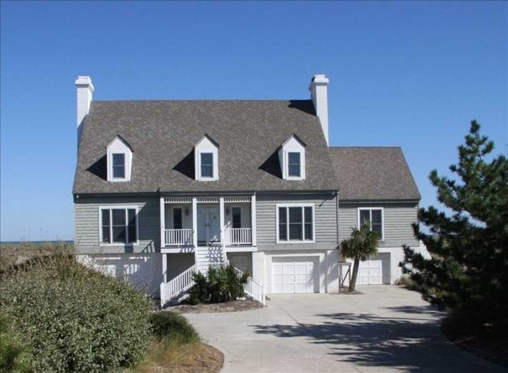 Debordieu Beach Front - Dune Level Traditional Beach Home photo