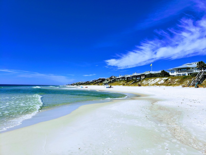 Sunny day on Alys Beach