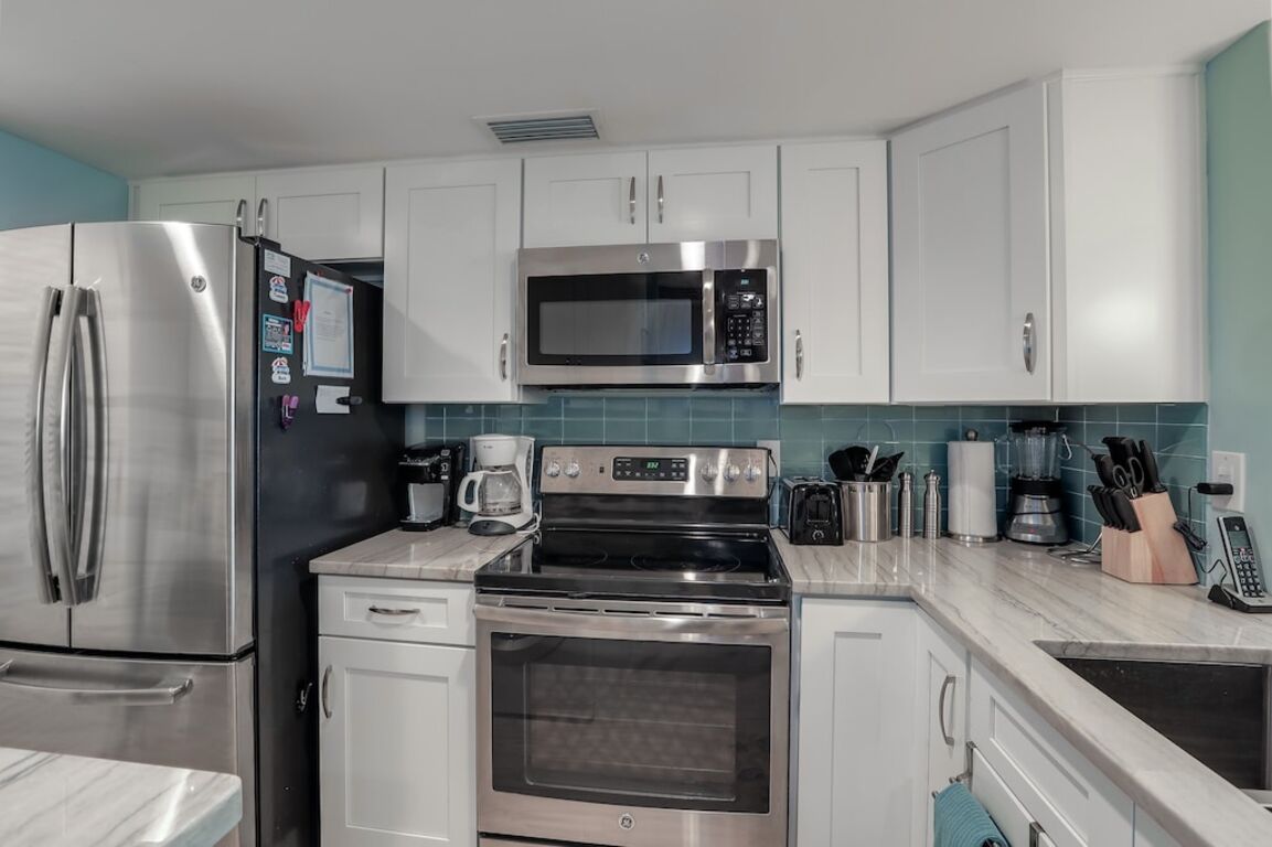 Amazing Oceanfront Condo on Amelia Island - Quiet beach in Surf & Racquet photo