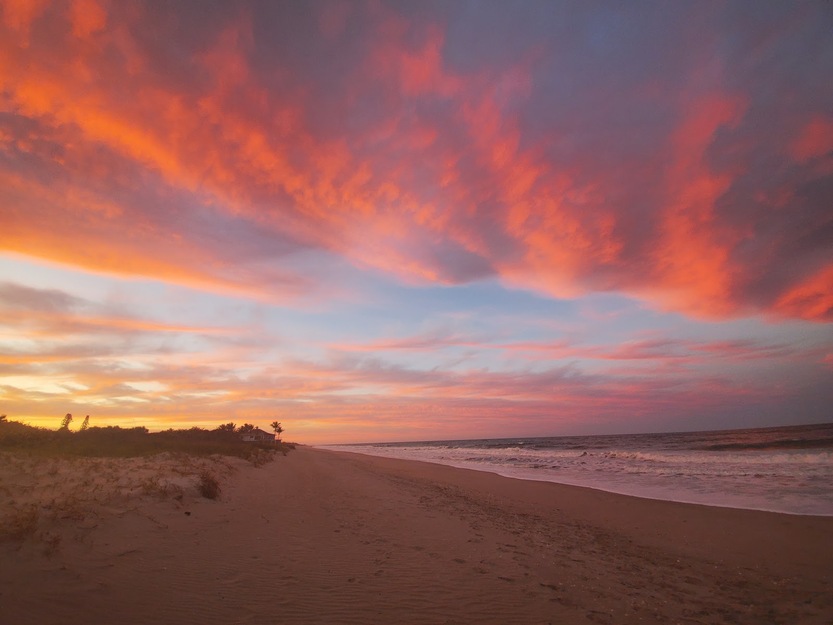 Sunset over Treasure Shores Park Beach