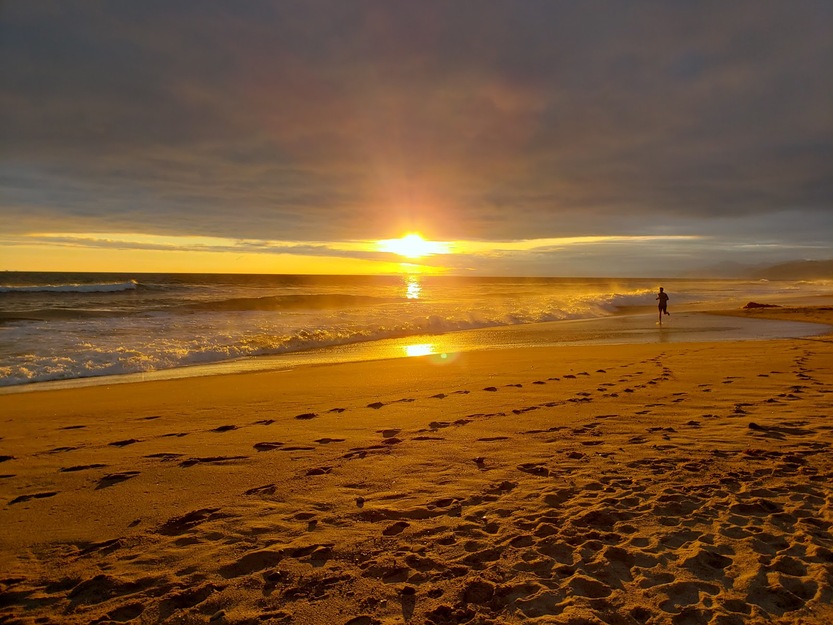 Sunrise over Hollywood Beach California